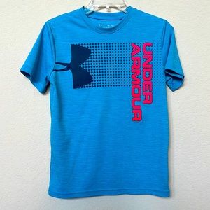 Boys light blue Under Armour shirt in youth extra large
